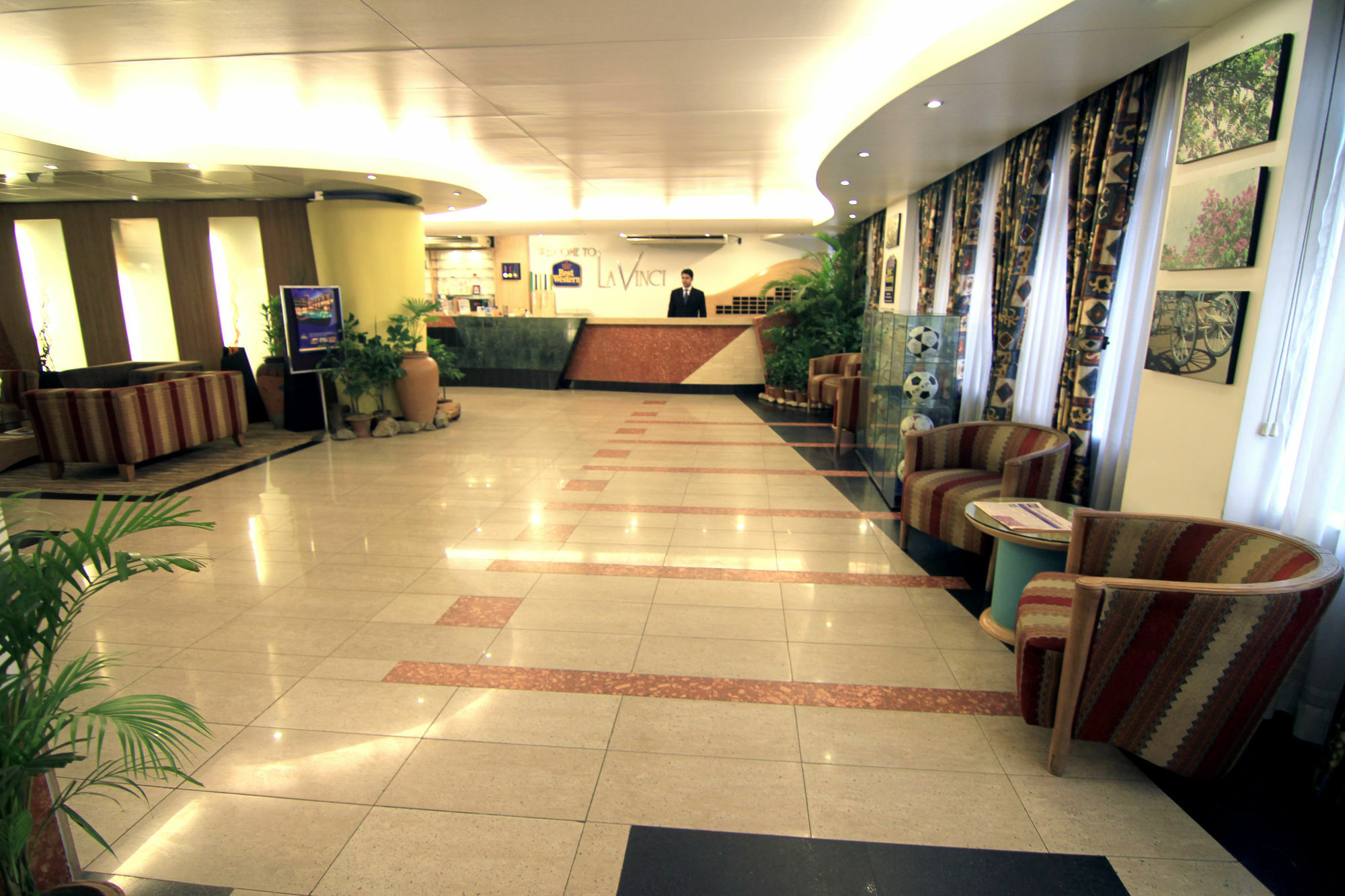 La Vinci Hotel Daca Exterior foto