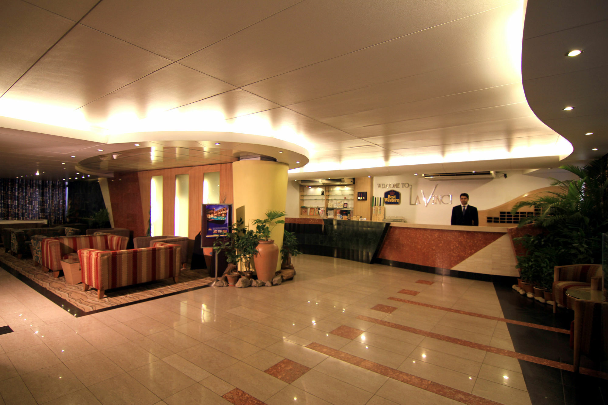 La Vinci Hotel Daca Exterior foto